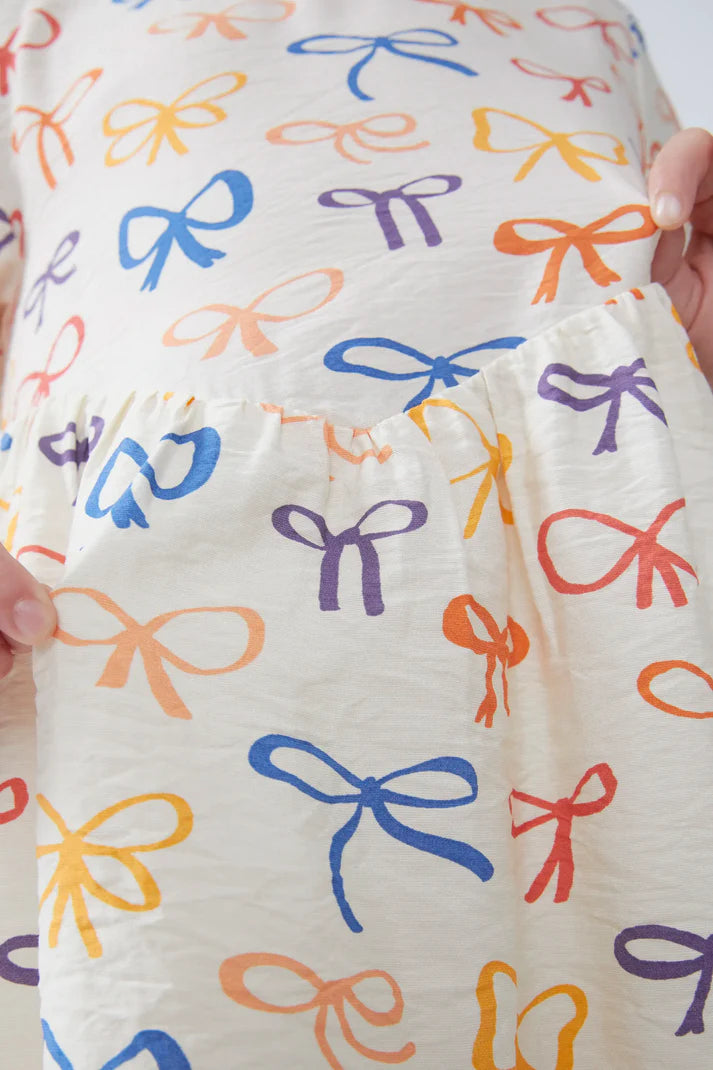 OUTLET - Vestido corto de niña estampado lazos - 11400