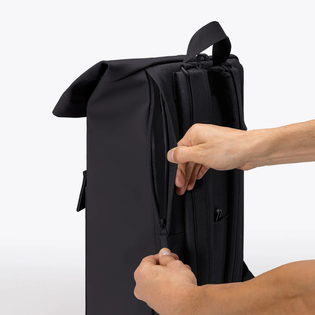 Jannik Medium Pannier - Lotus Infinity - Black