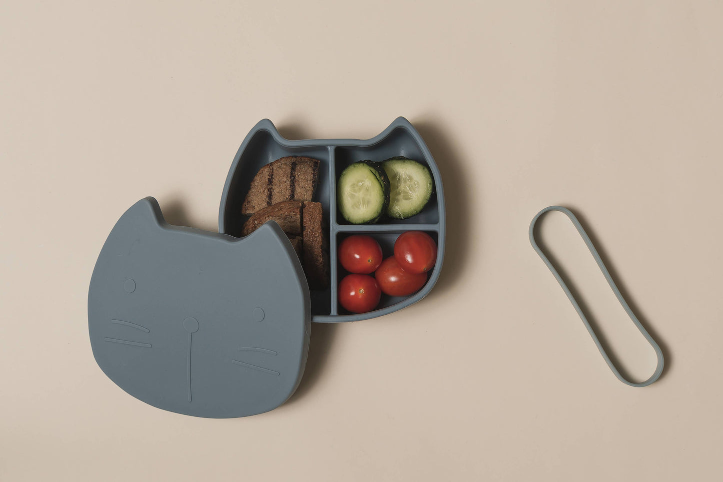Pippa the Cat Lunchbox Mauve