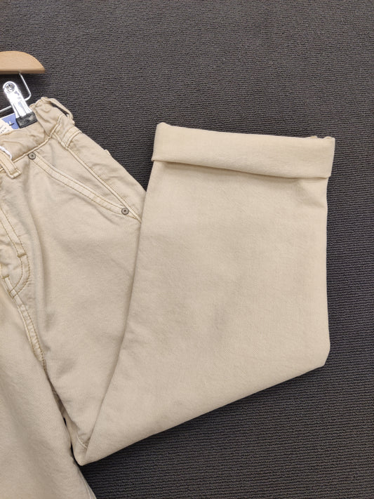 Mailo B - Curry Wash