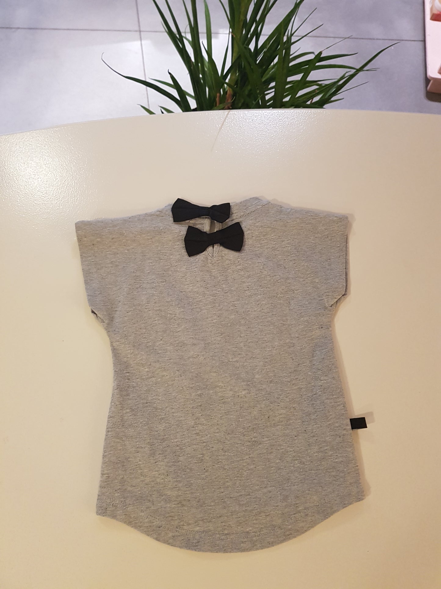 OUTLET - Manou Top Bow - Shadow Grey