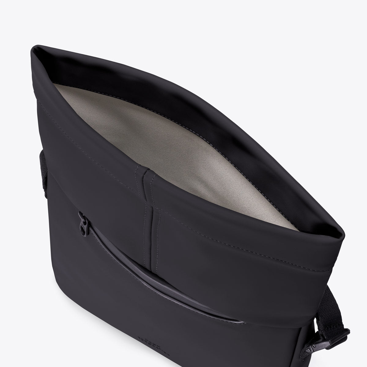 Javen Shoulder bag - Lotus infinity - Black