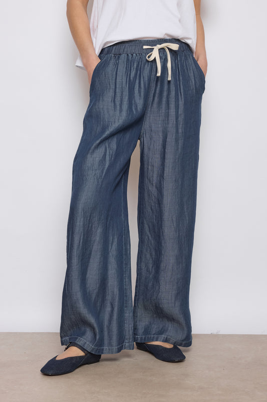 Broek blue