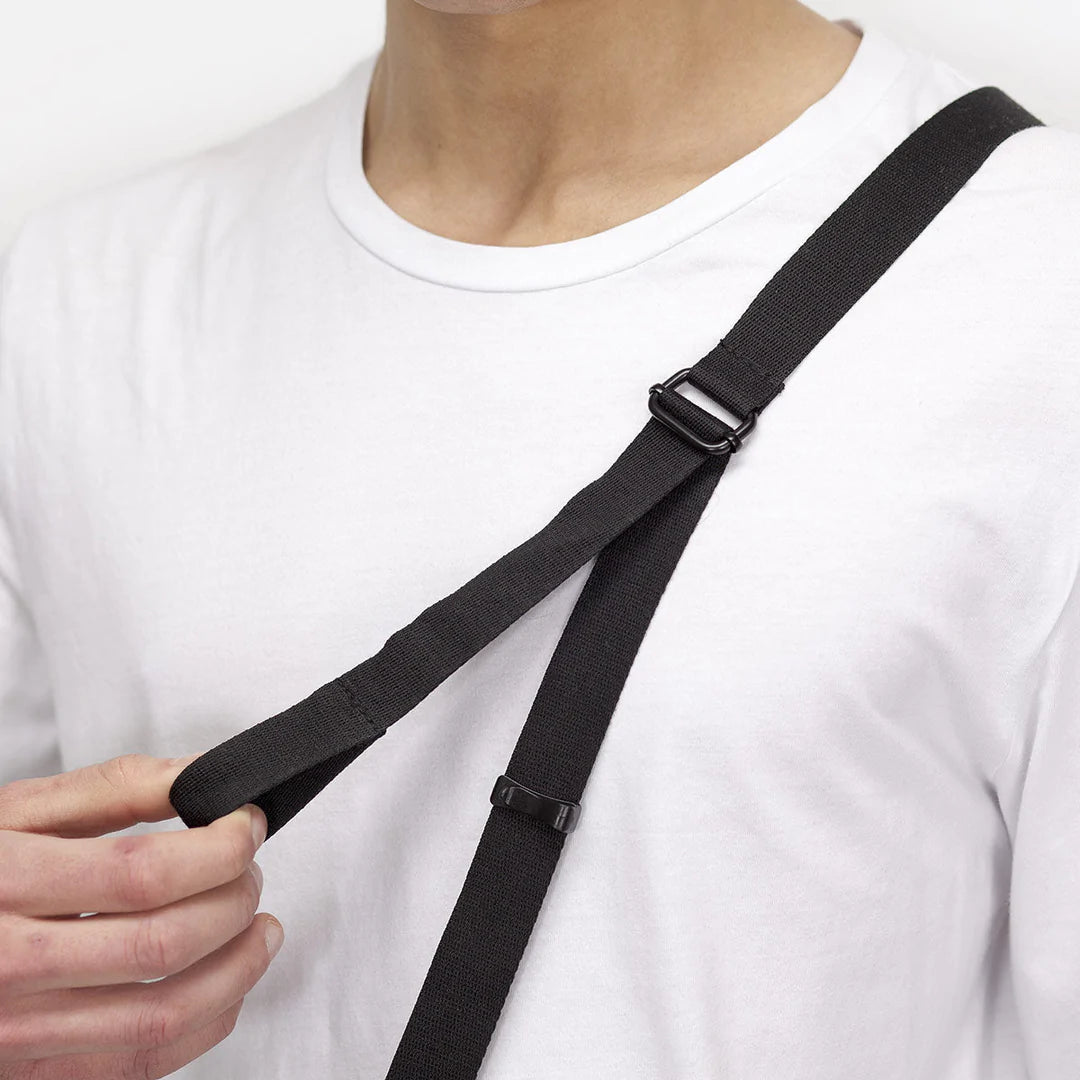 Jona Medium - Stealth - Black